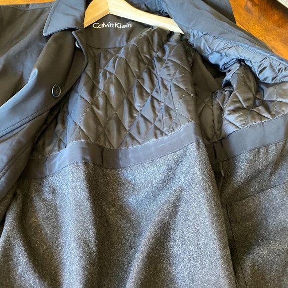 Men's Calvin Klein Coat - Picture 10 of 11